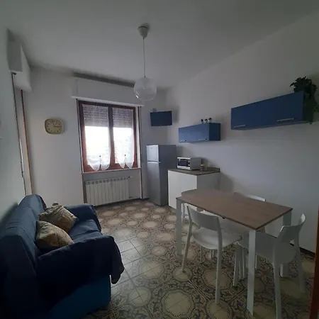 Nel Blu Marina dʼAndora